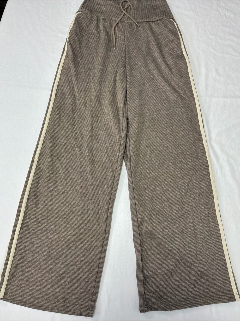 HALARA Brown Wide-Leg Drawstring Track Pants with Cream Side Stripes